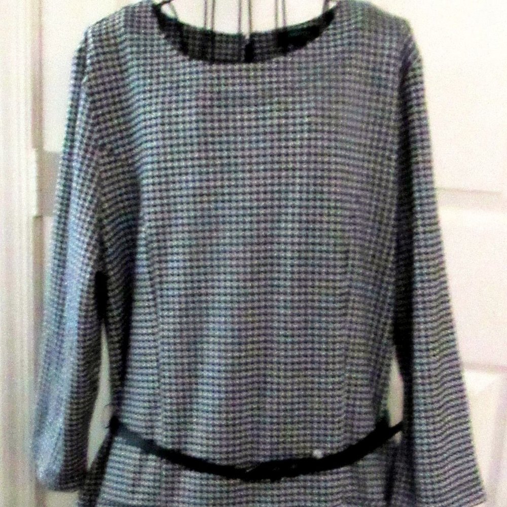 Houndstooth Pattern Dress-Perfect for the Fall season!